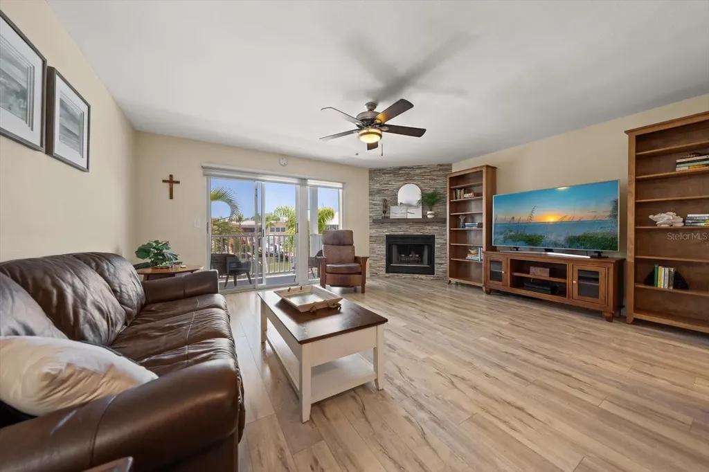 659 Garland Circle Indian Rocks Beach FL 33785