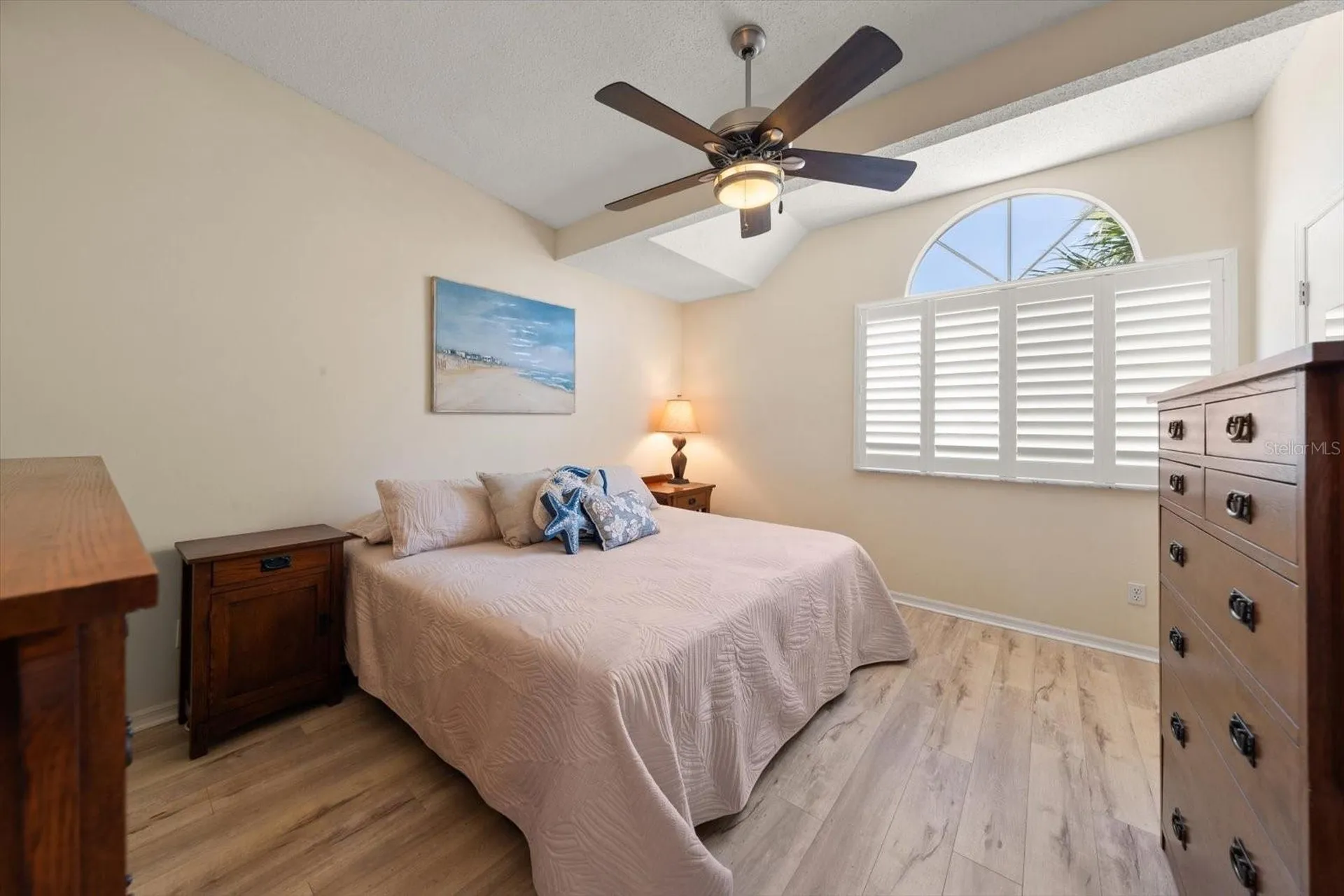 659 Garland Circle Indian Rocks Beach FL 33785