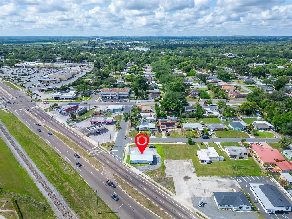 1233 Bartow Road Lakeland FL 33801