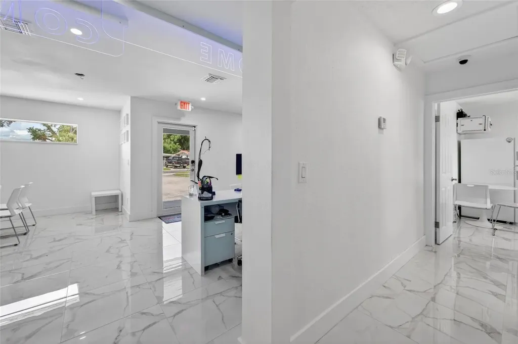1233 Bartow Road Lakeland FL 33801