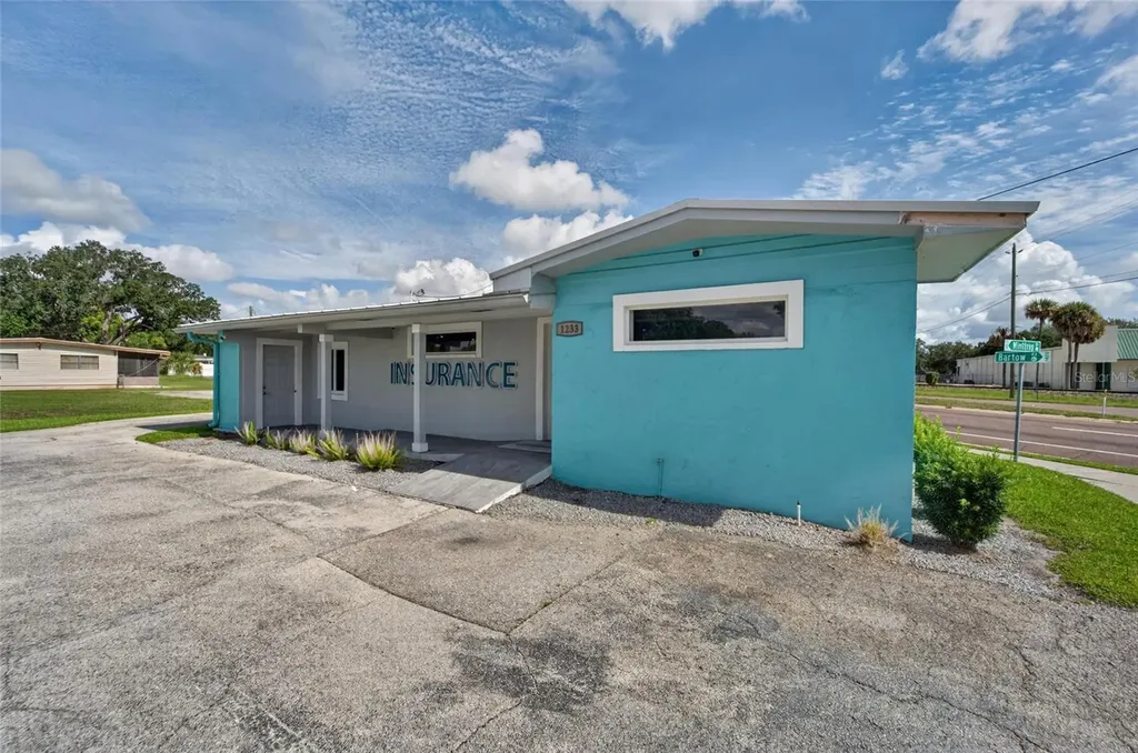 1233 Bartow Road Lakeland FL 33801