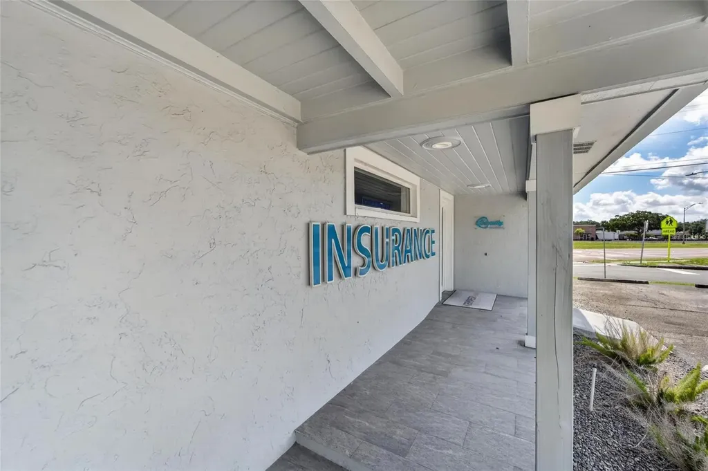 1233 Bartow Road Lakeland FL 33801