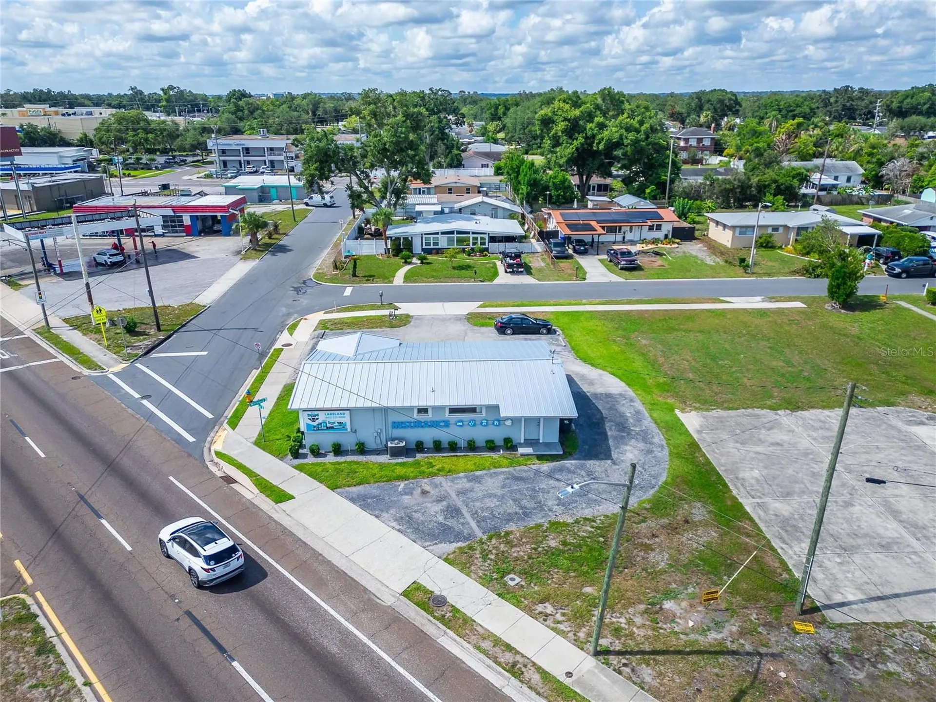 1233 Bartow Road Lakeland FL 33801