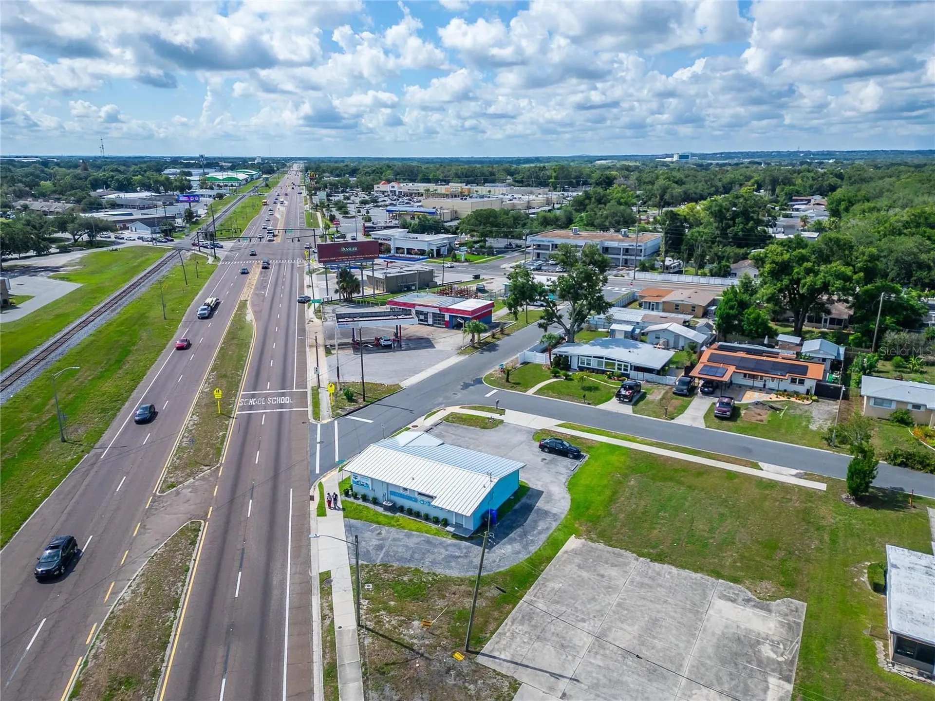 1233 Bartow Road Lakeland FL 33801
