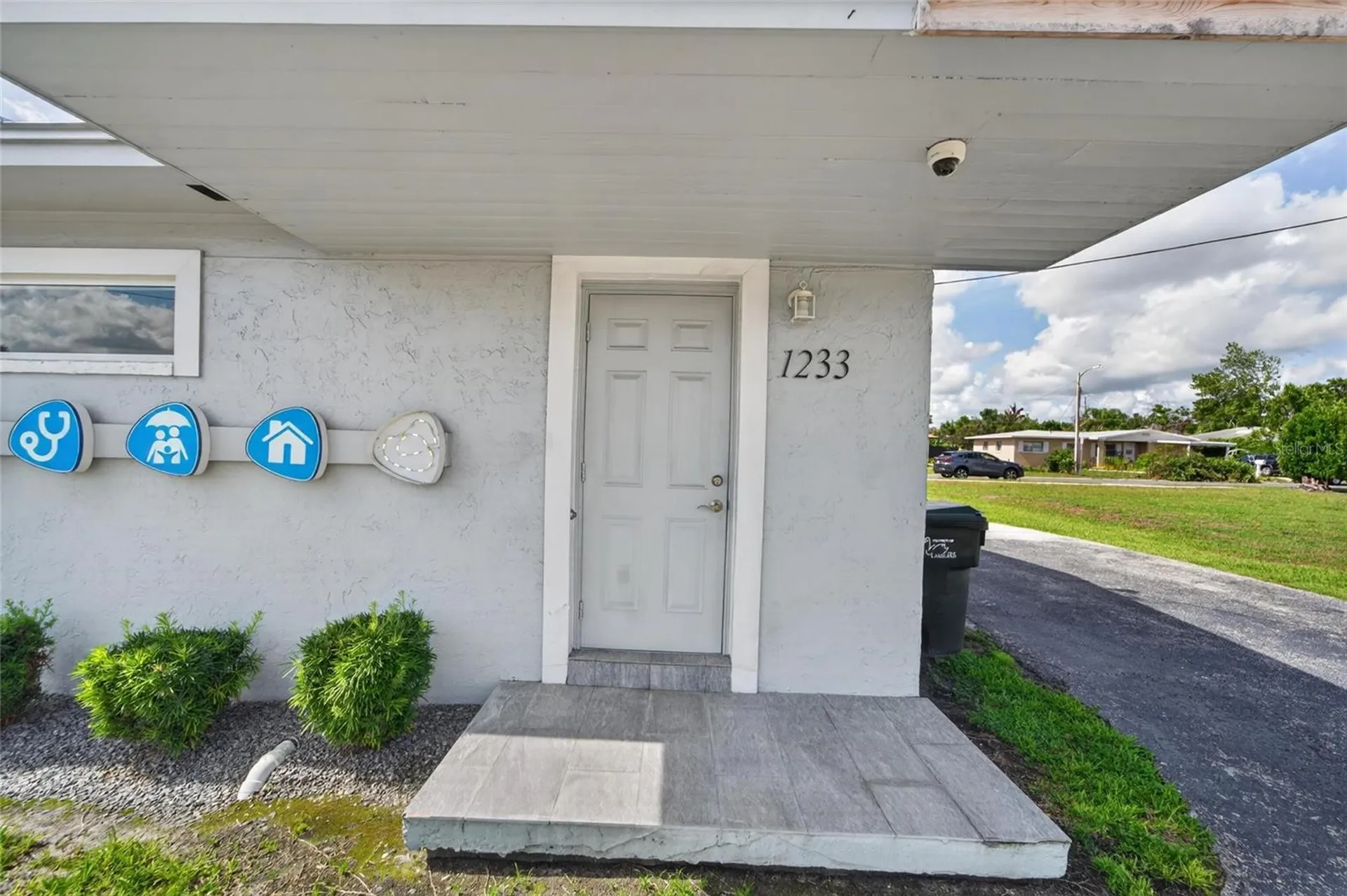 1233 Bartow Road Lakeland FL 33801