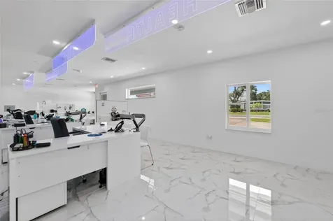 1233 Bartow Road Lakeland FL 33801