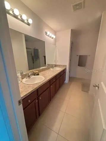 5689 Elsinore Way Lakeland FL 33805
