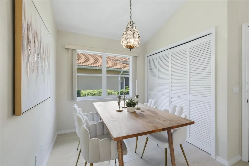 8006 Bobcat Circle Sarasota FL 34238