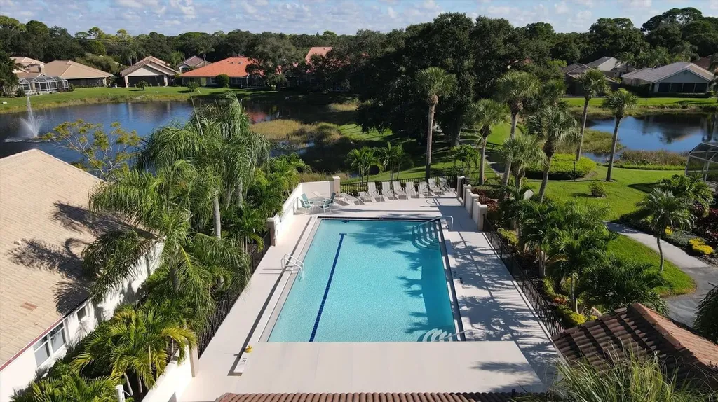 8006 Bobcat Circle Sarasota FL 34238