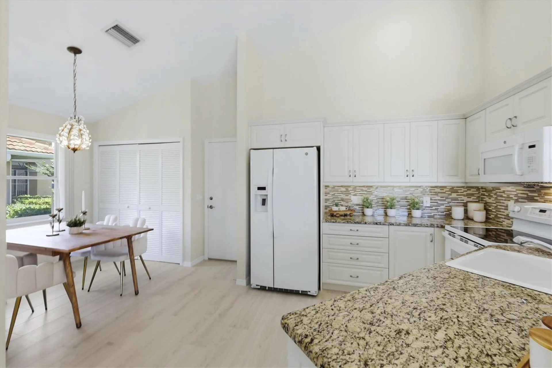 8006 Bobcat Circle Sarasota FL 34238