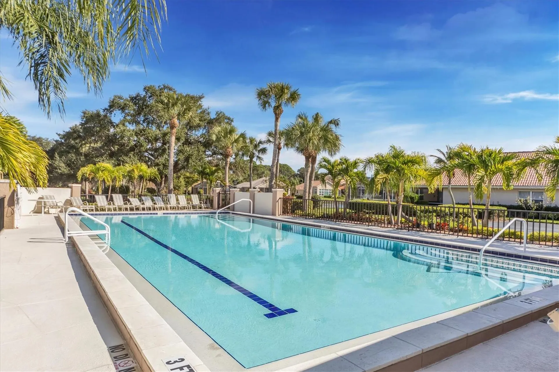 8006 Bobcat Circle Sarasota FL 34238