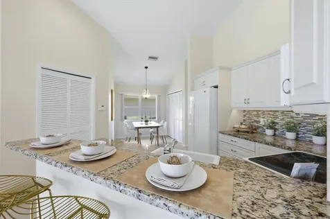8006 Bobcat Circle Sarasota FL 34238