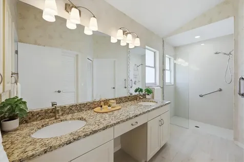8006 Bobcat Circle Sarasota FL 34238