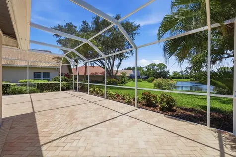 8006 Bobcat Circle Sarasota FL 34238