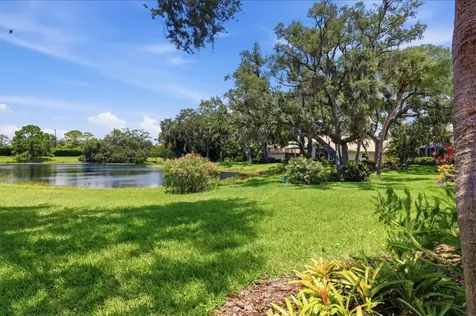 8006 Bobcat Circle Sarasota FL 34238