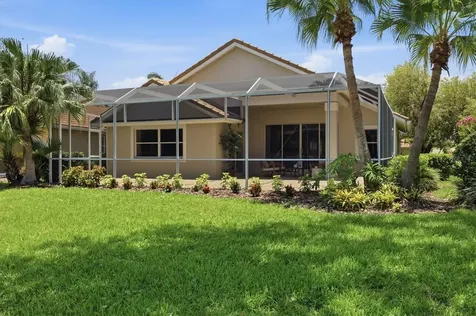 8006 Bobcat Circle Sarasota FL 34238