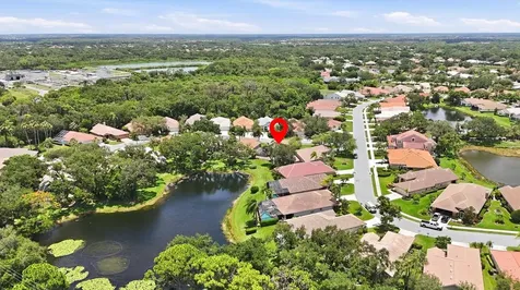 8006 Bobcat Circle Sarasota FL 34238