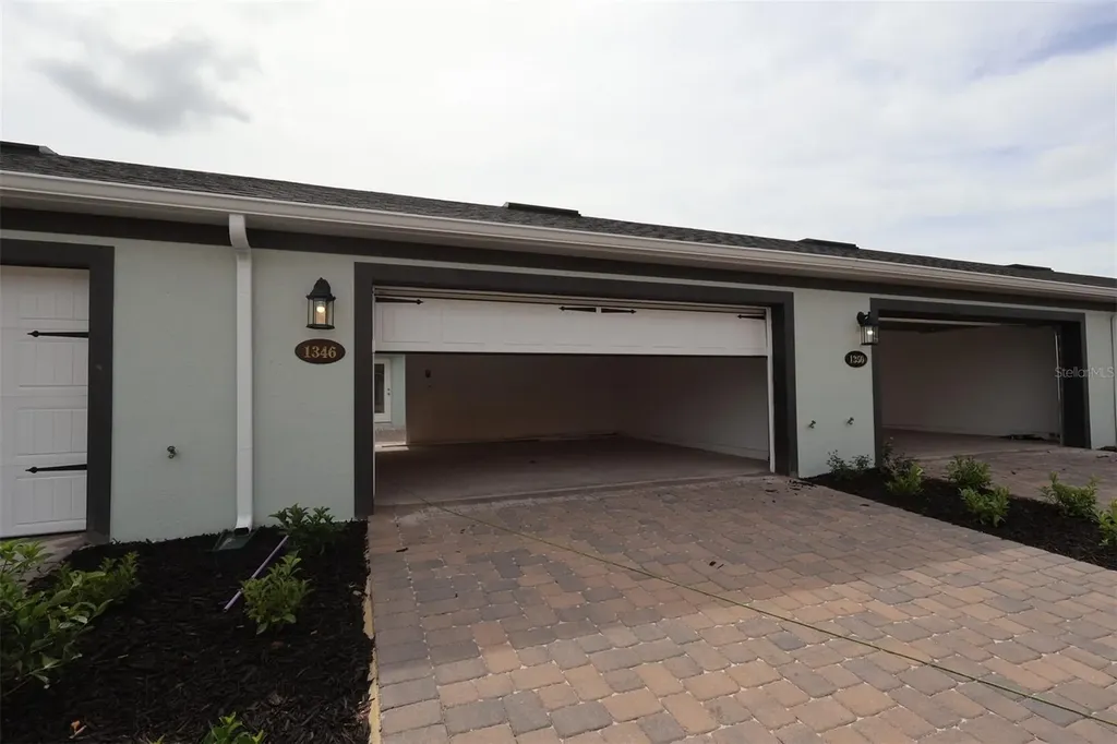 1346 Mount Royal Drive St Cloud FL 34771