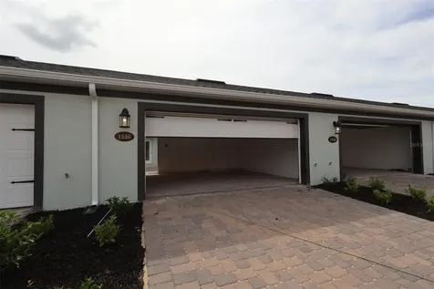 1346 Mount Royal Drive St Cloud FL 34771