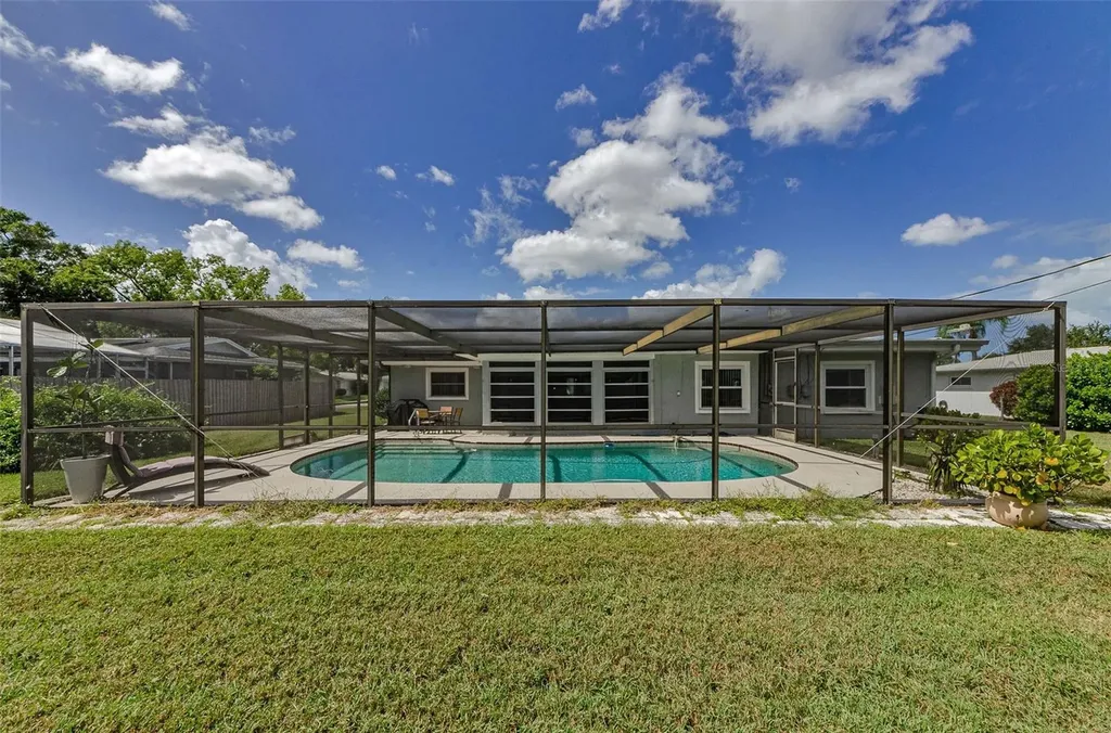 1525 Ruth Road Dunedin FL 34698