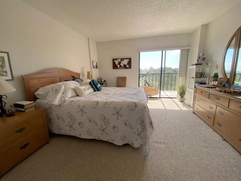 2700 Cove Cay Drive Clearwater FL 33760