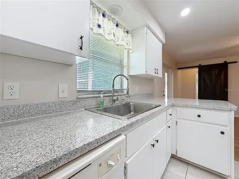 230 W Staggerbush Path Beverly Hills FL 34465