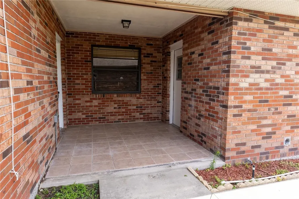 661 Lake Carolyn Circle Lakeland FL 33813