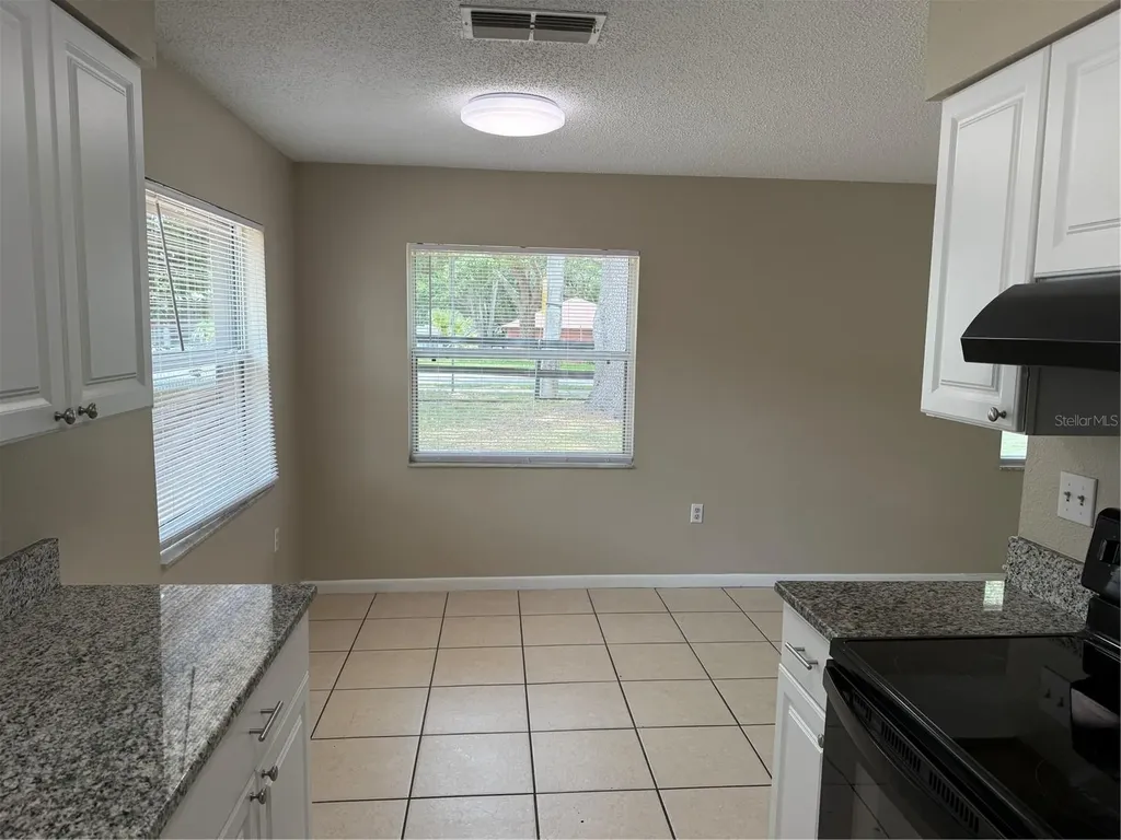 824 S Lone Oak Drive Leesburg FL 34748