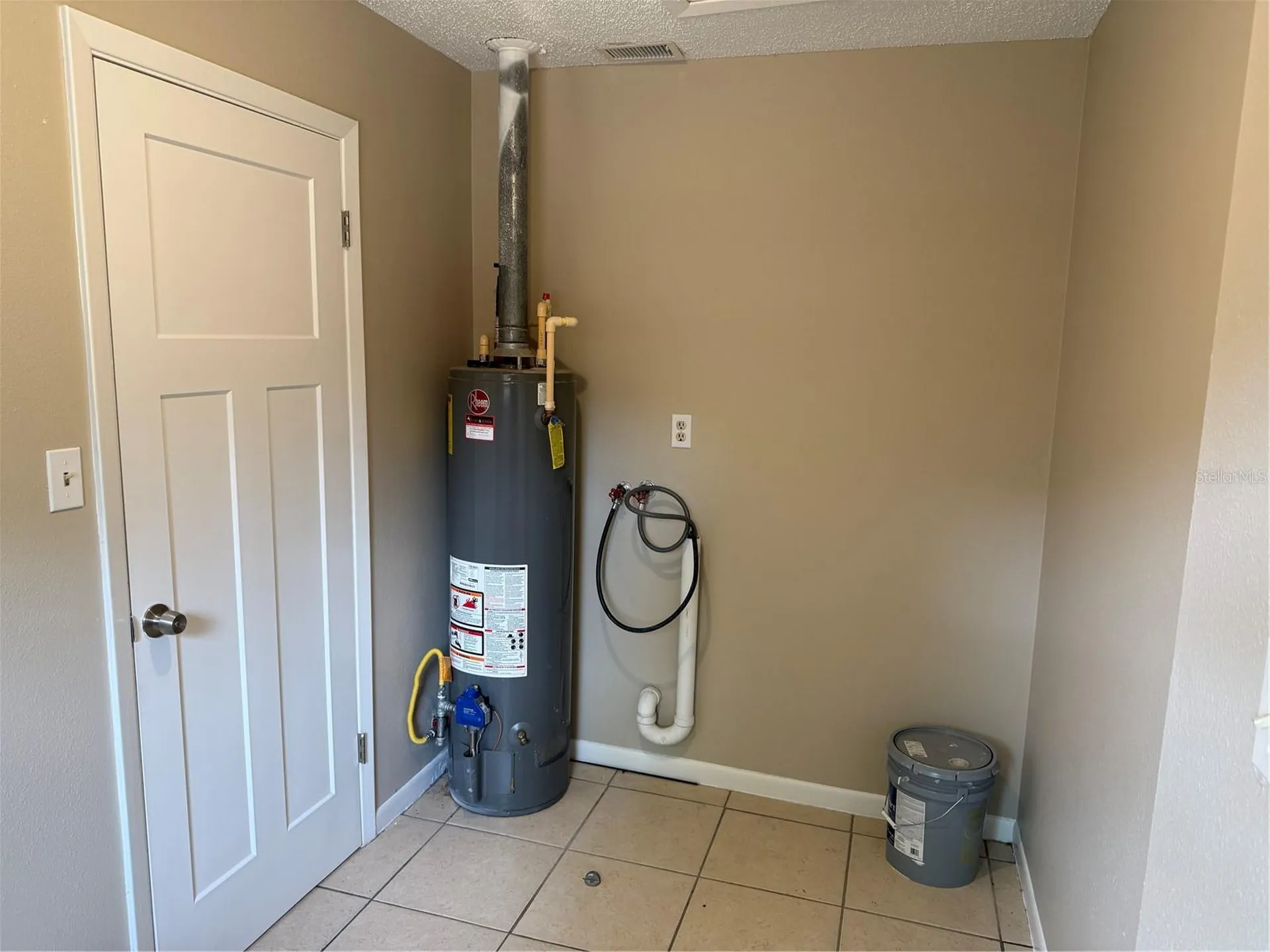 824 S Lone Oak Drive Leesburg FL 34748