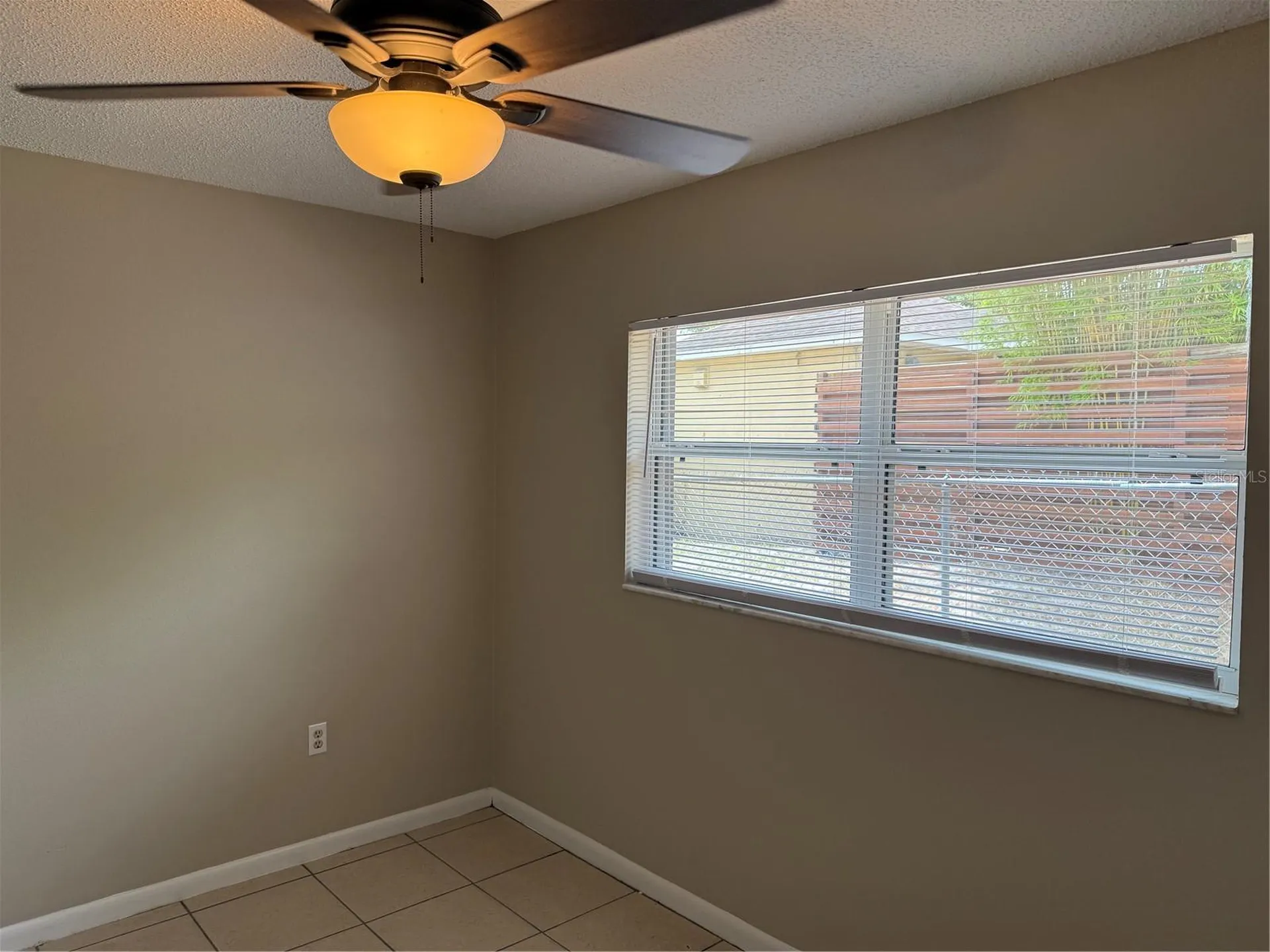 824 S Lone Oak Drive Leesburg FL 34748