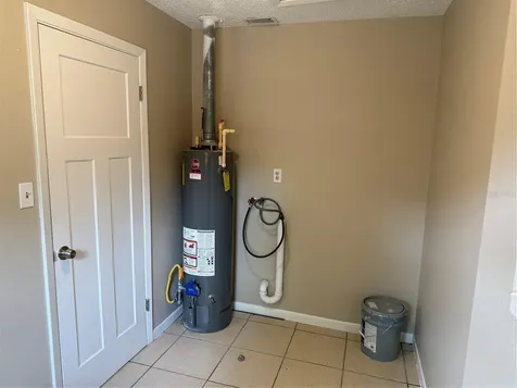 824 S Lone Oak Drive Leesburg FL 34748