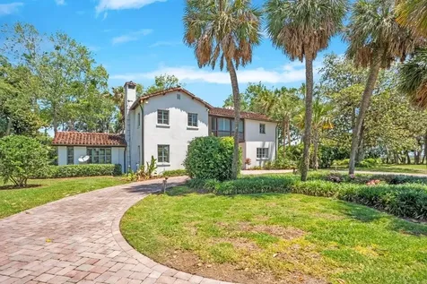 14365 SE Highway 42 Weirsdale FL 32195