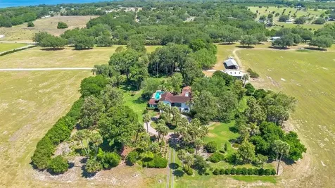 14365 SE Highway 42 Weirsdale FL 32195