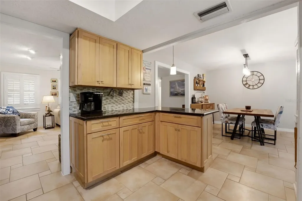1524 84th Street NW Bradenton FL 34209