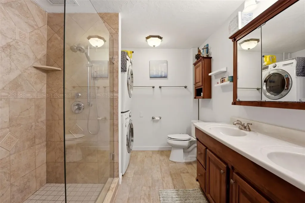 1524 84th Street NW Bradenton FL 34209