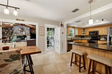 1524 84th Street NW Bradenton FL 34209