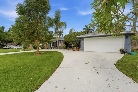 1524 84th Street NW Bradenton FL 34209