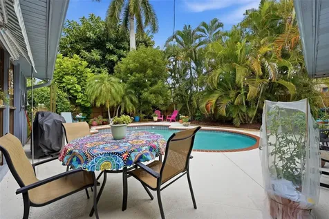1524 84th Street NW Bradenton FL 34209
