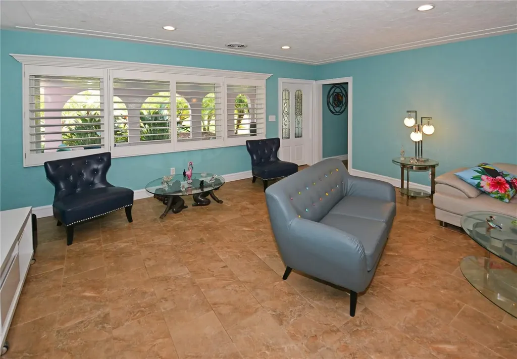 7020 Mango Avenue S St Petersburg FL 33707