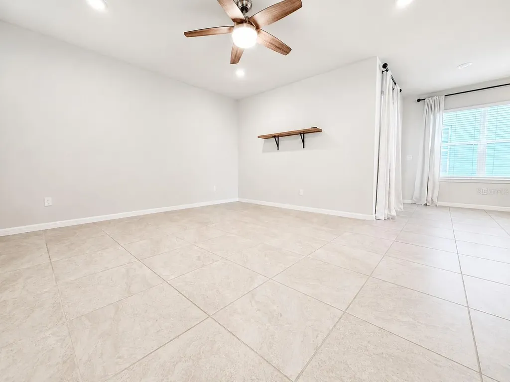 2092 Cross Prairie Parkway Kissimmee FL 34744