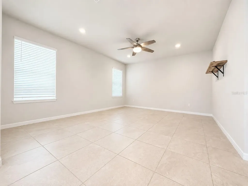 2092 Cross Prairie Parkway Kissimmee FL 34744