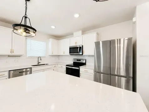 2092 Cross Prairie Parkway Kissimmee FL 34744