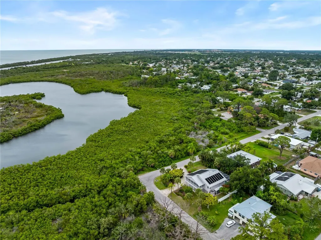 1585 Graham Road Venice FL 34293
