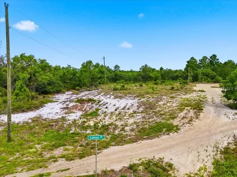 2000 Lemon Drive Lake Wales FL 33898