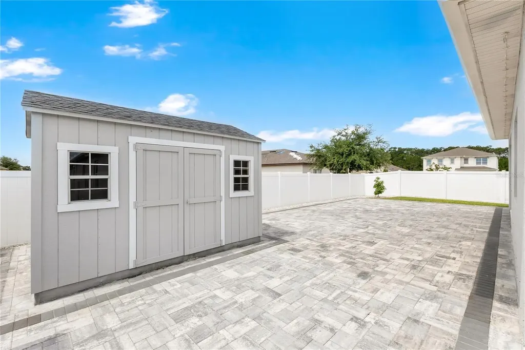 5631 Western Sun Drive St Cloud FL 34771