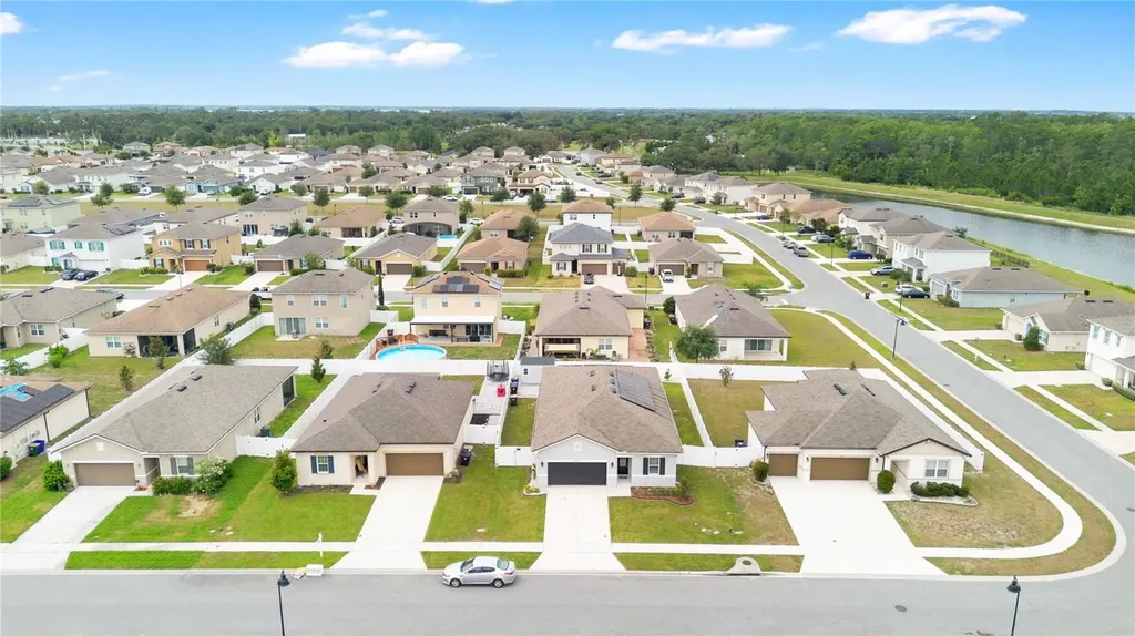 5631 Western Sun Drive St Cloud FL 34771