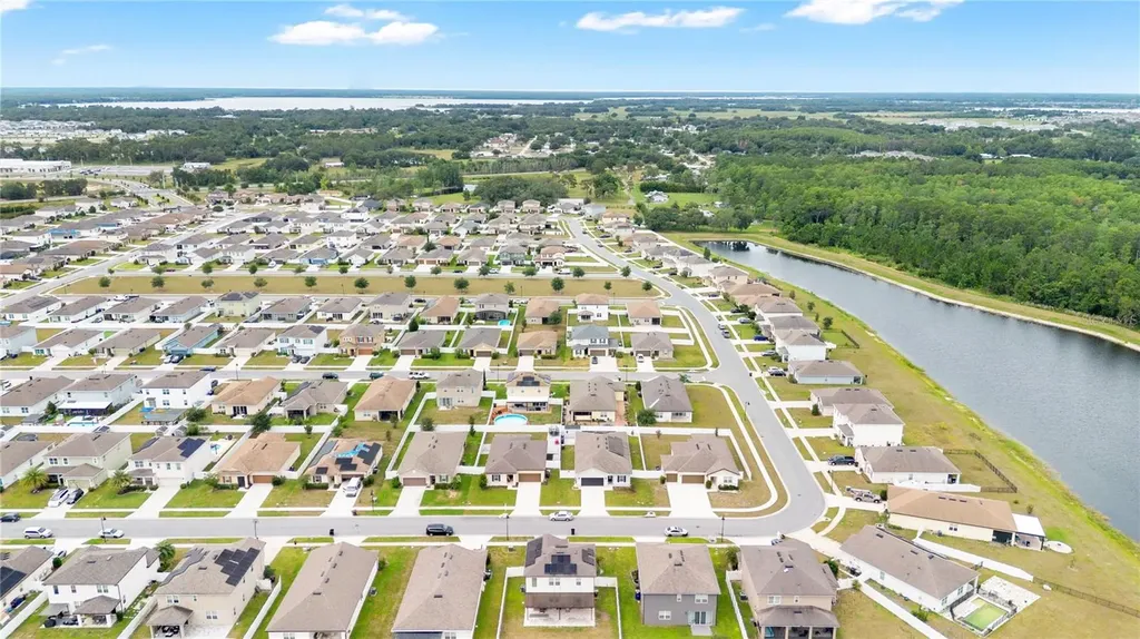 5631 Western Sun Drive St Cloud FL 34771