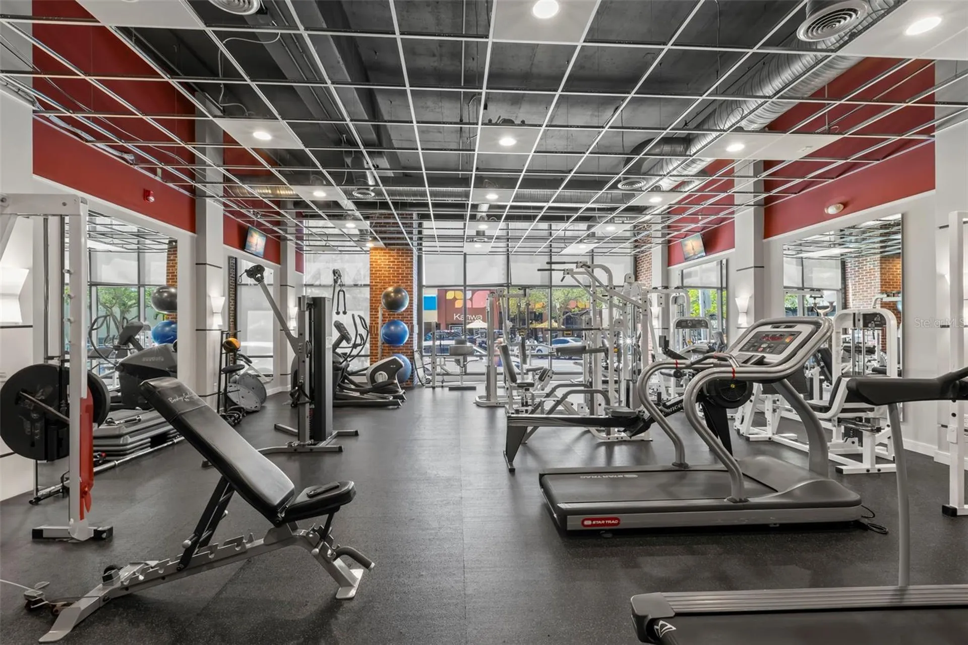 175 2nd Street S St Petersburg FL 33701