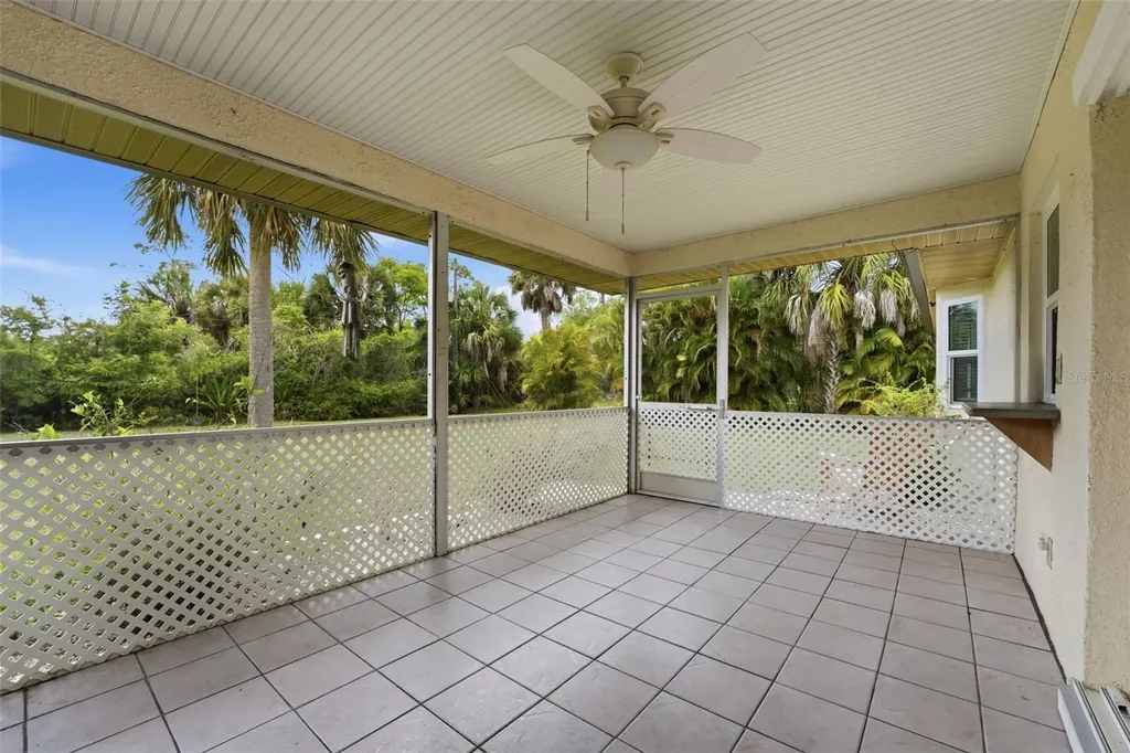 18025 Le Grand Avenue Port Charlotte FL 33948