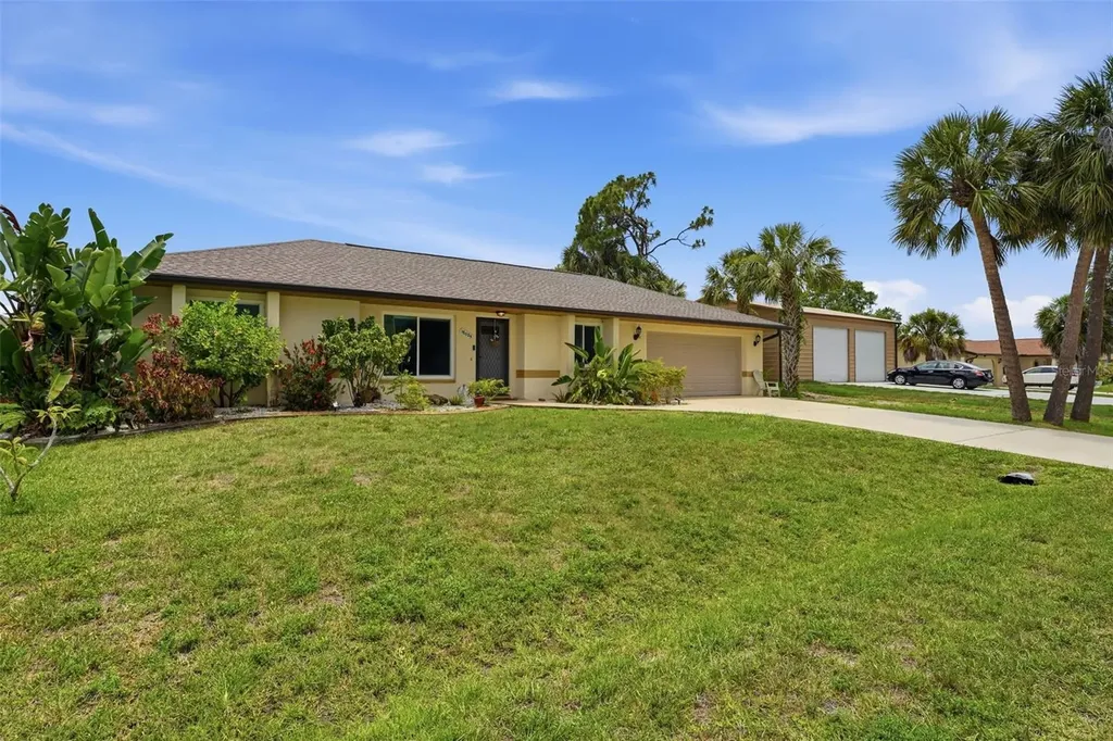 18025 Le Grand Avenue Port Charlotte FL 33948